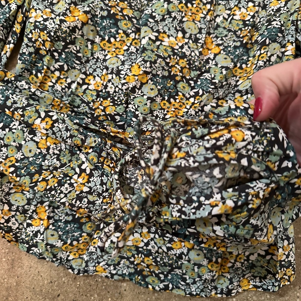 Universal Thread Floral Button Down Embroidered P… - image 5